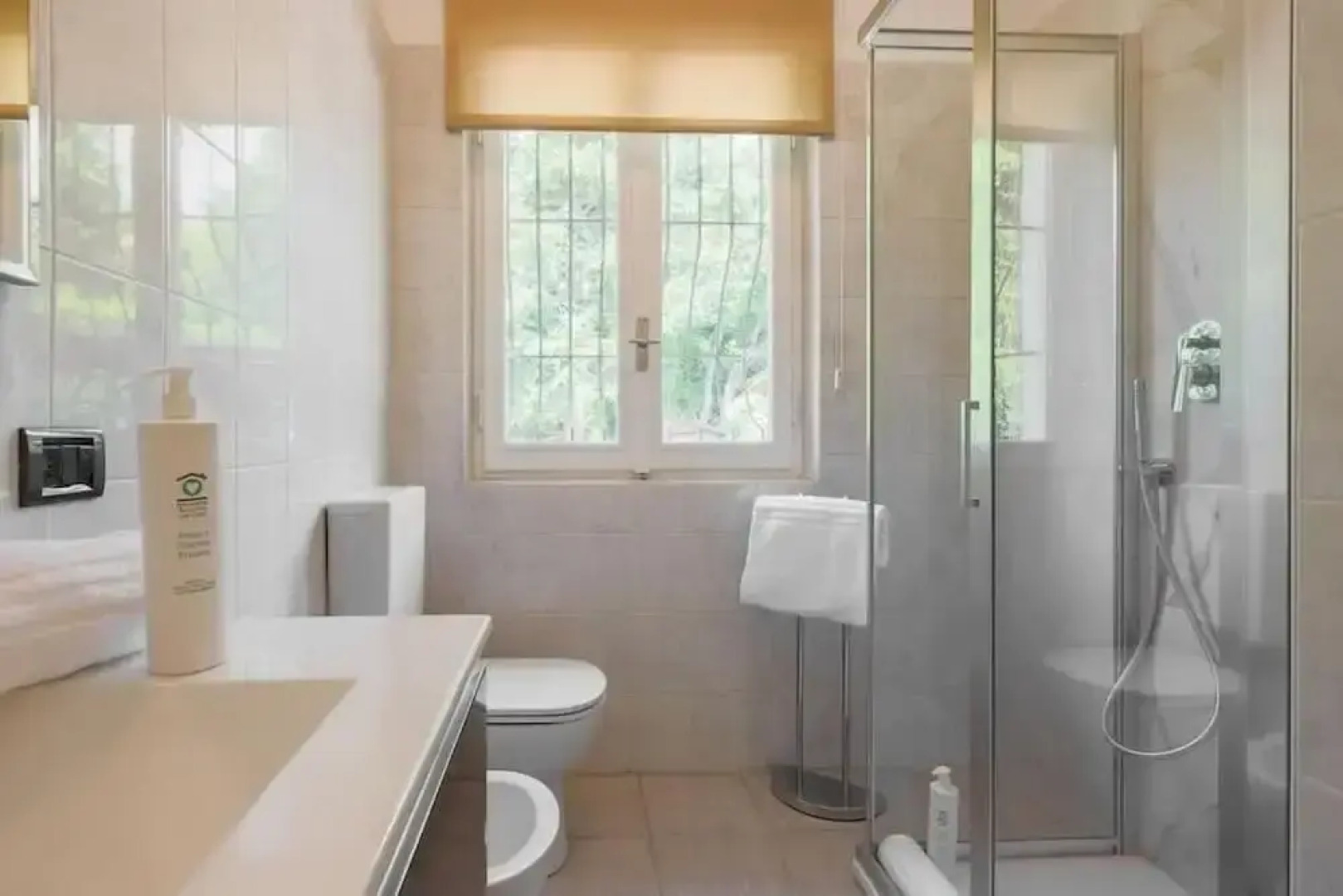 Montorfano Garden & Lake View