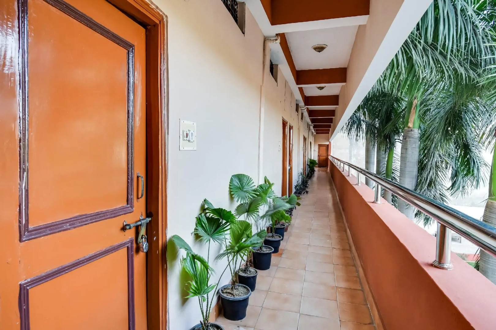 OYO 60968 Hotel Ashirwad