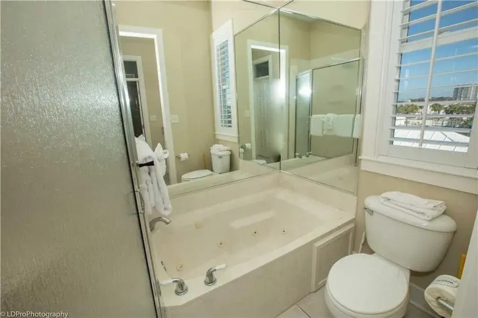 Seascape by RedAwning