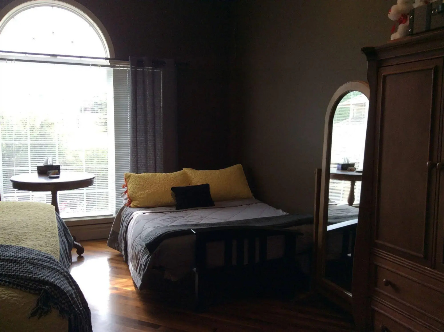 The Stone Gate Inn Bed & Breakfast