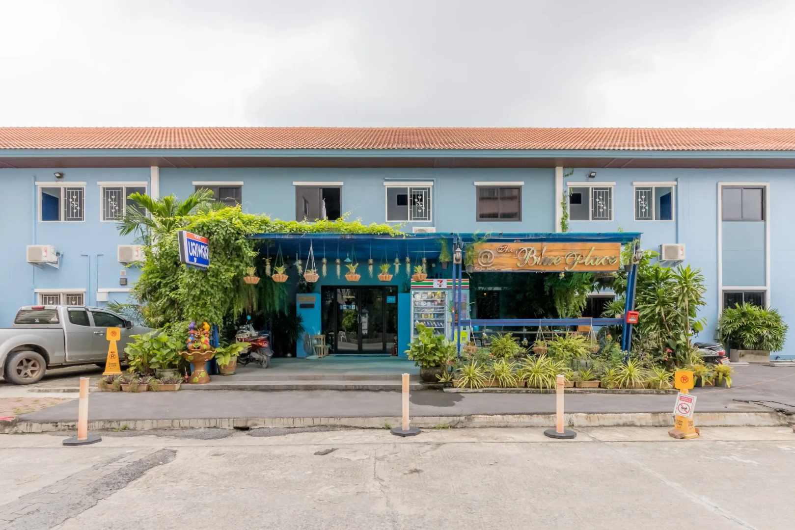The Blue Place Hotel DMK by ZUZU