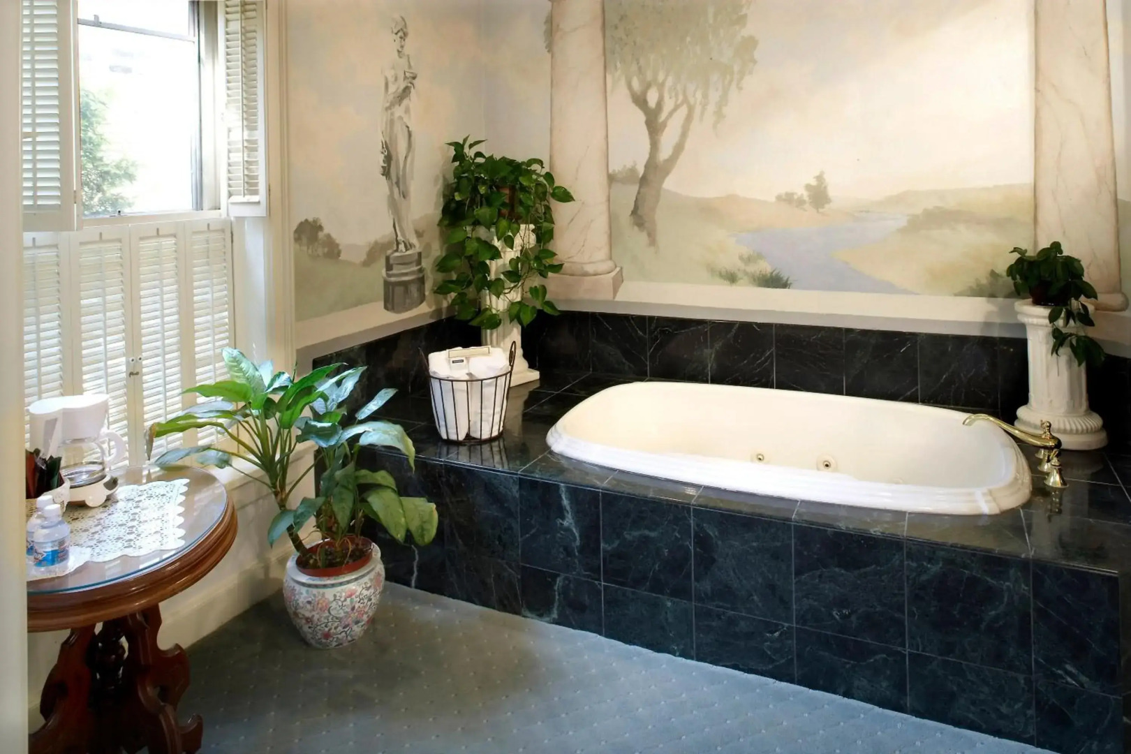 Washington House Inn