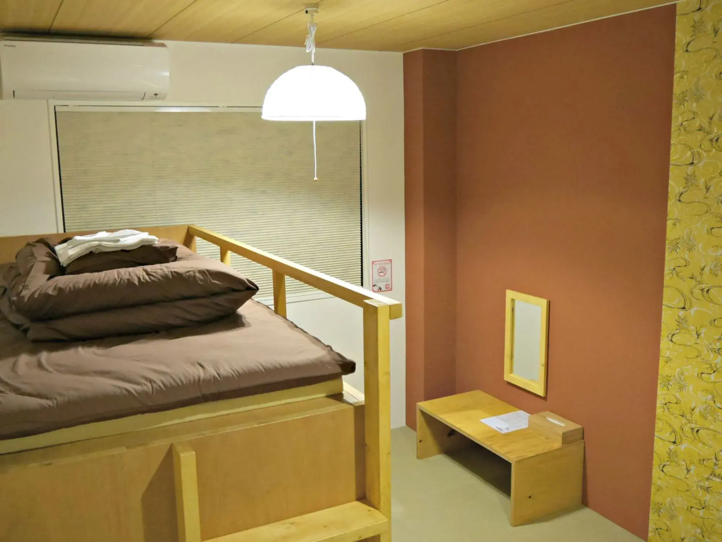 J-Hoppers Osaka Universal - Hostel