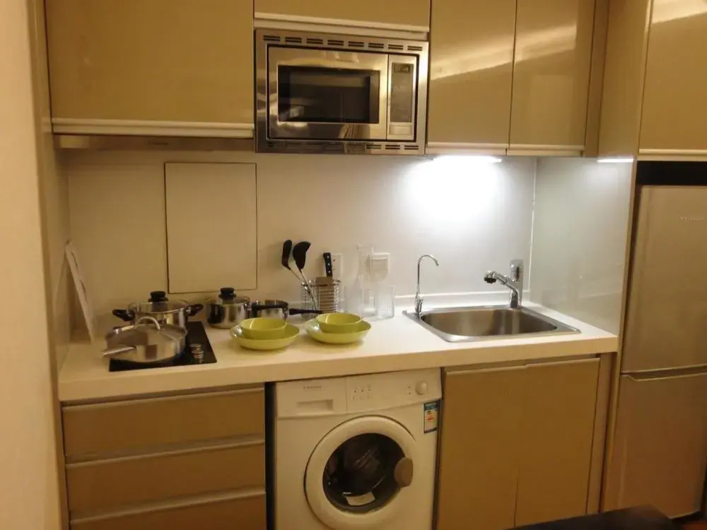 Tianjin Tower Jinhai Senior Hotel Apartment