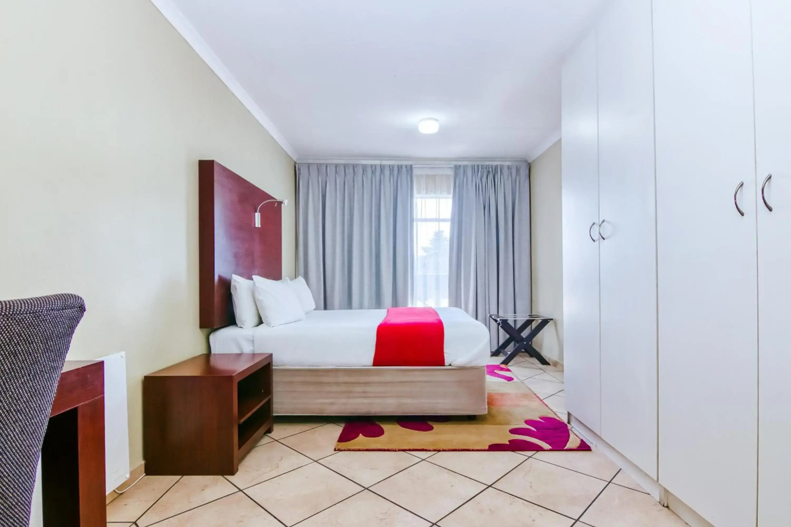 BM Gardens Apartment Hotel