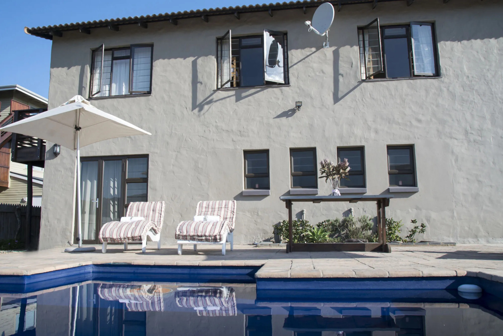 Afrovibe Beach Villa