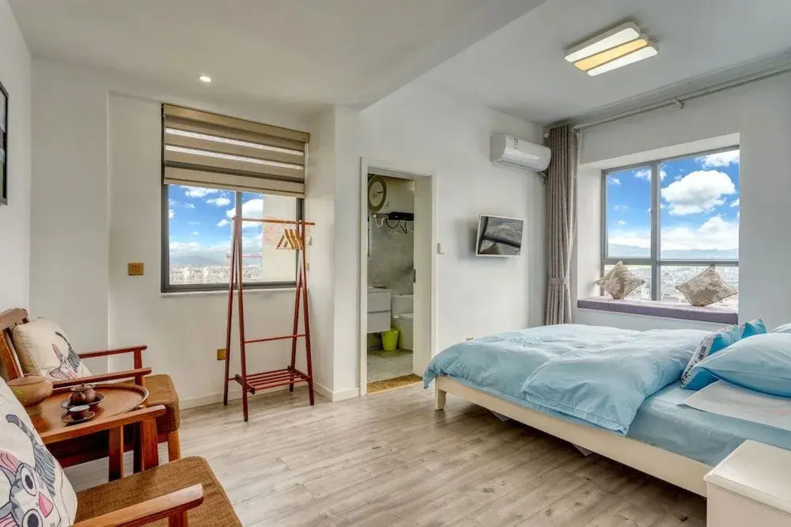Tengchong Two Suite Guesthouse