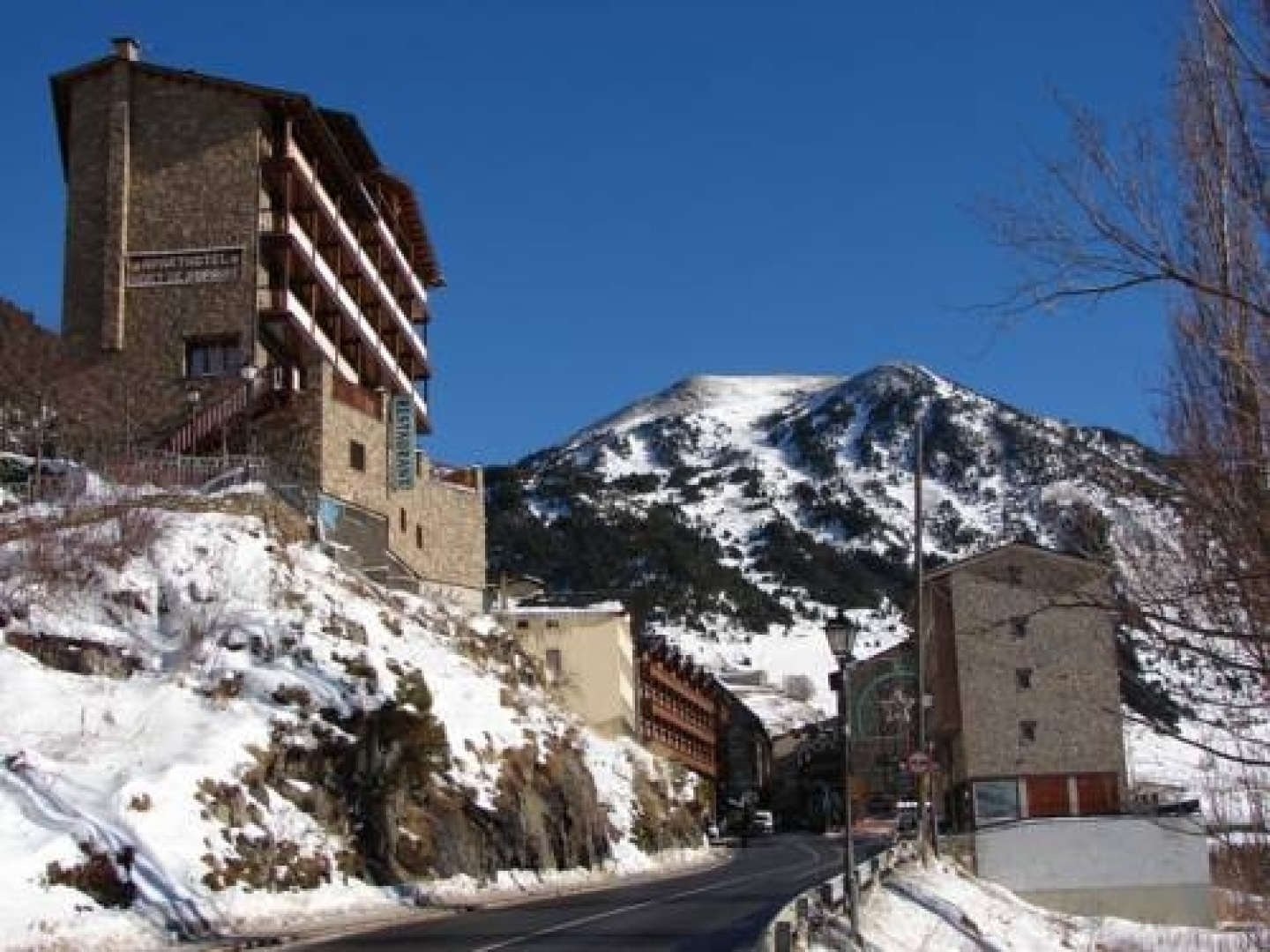 Aparthotel Hort de Popaire