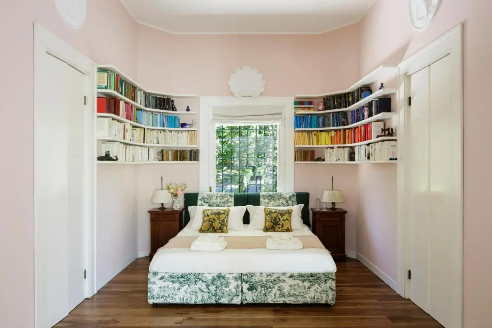 Relais La Foleia - Luxury Villa with private lake