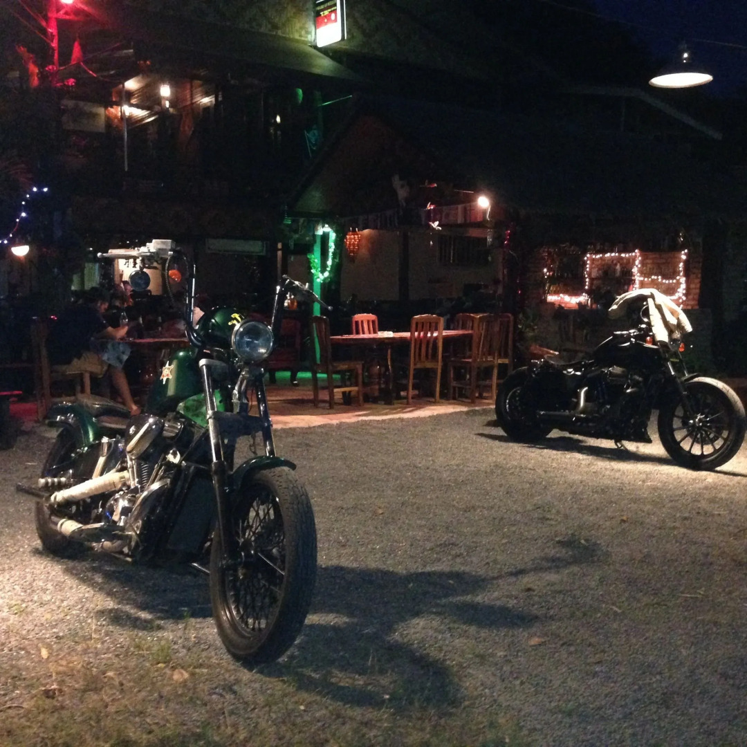 The Lazy Bar And Guesthouse