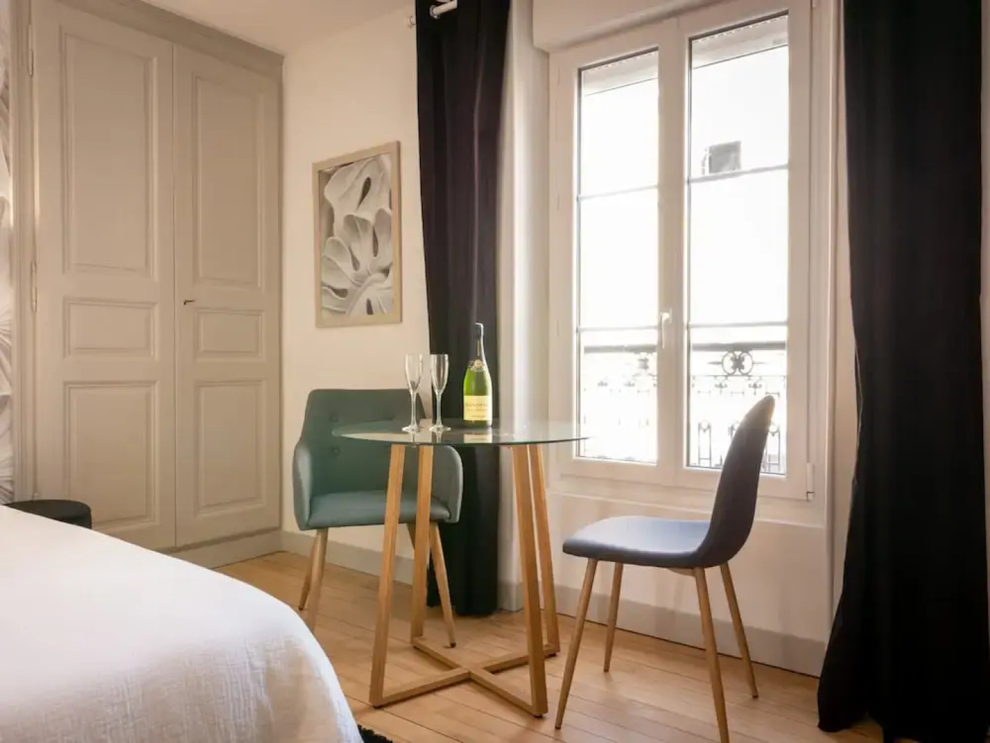 Relax & Recharge: Elegant Home With Sauna