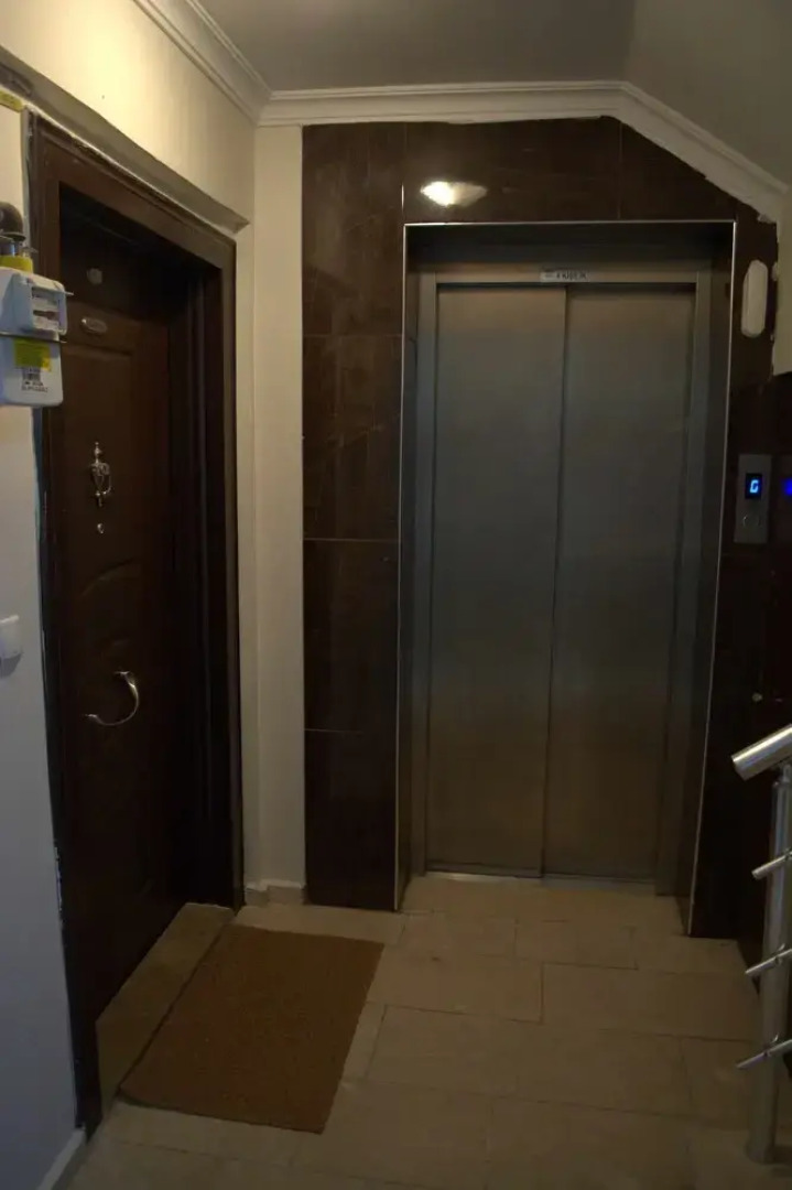 Bursa Larimar Apartments