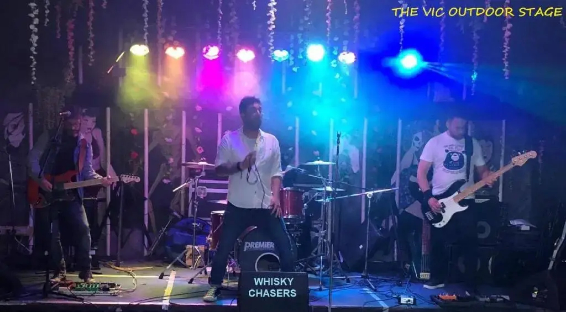 The Victoria Bikers Pub - Live Music Venue and Letting Rooms with Camping facilities