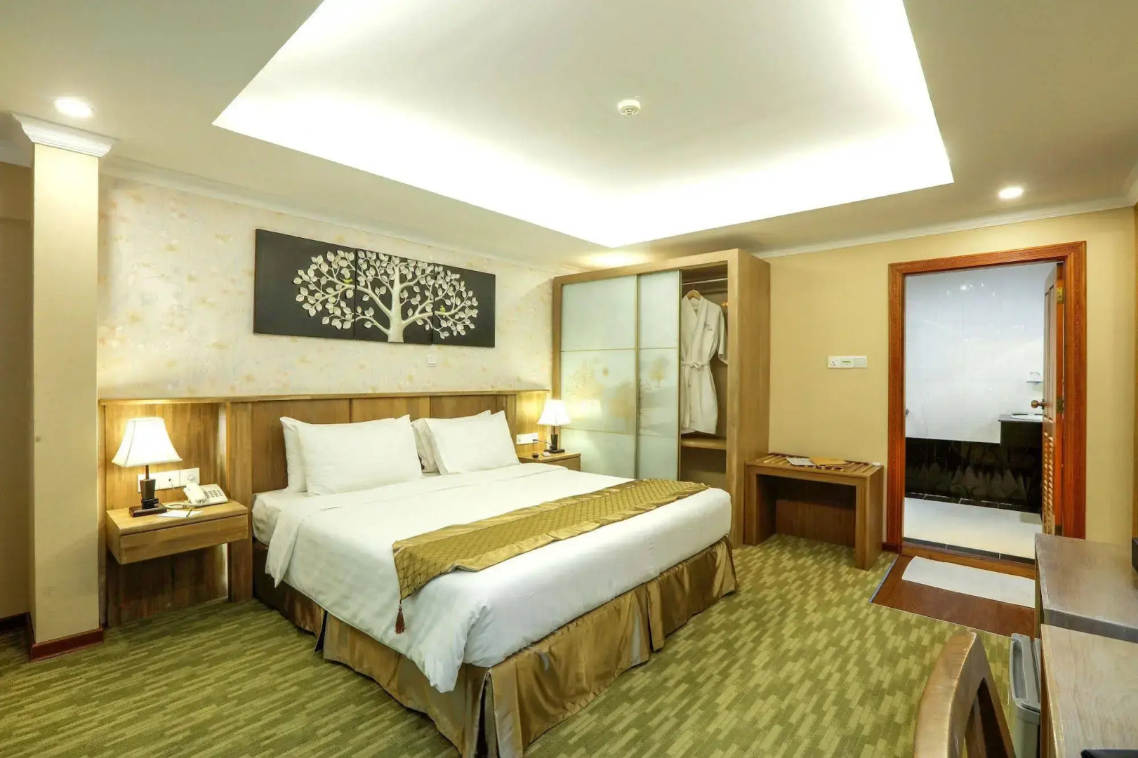 Royal Taunggyi Hotel