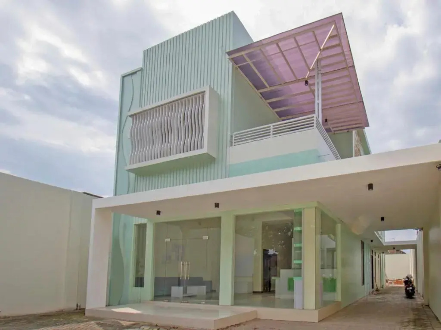 Hotel O Irma's Residence