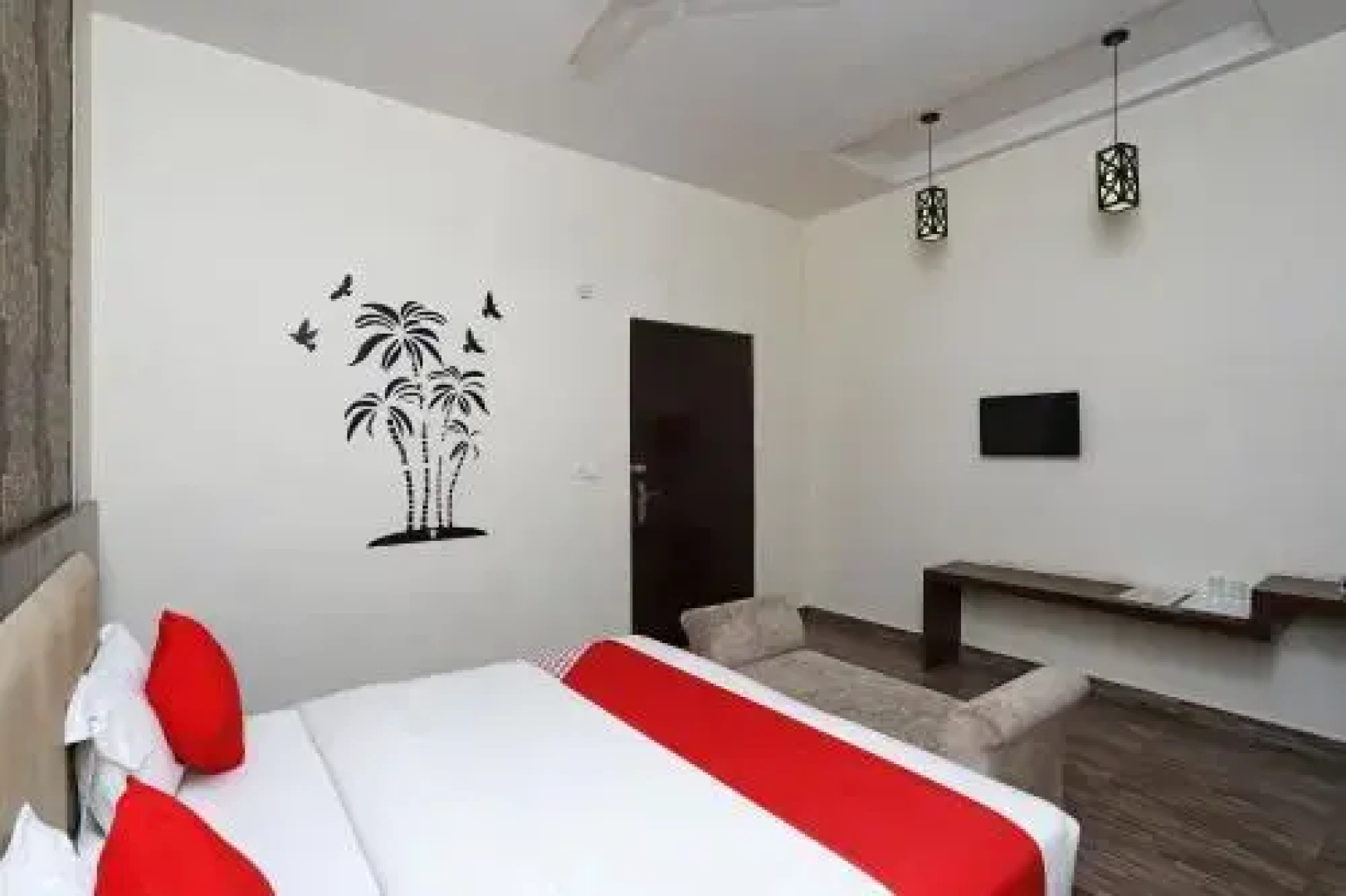 Hotel Sanskriti Greens By OYO Rooms
