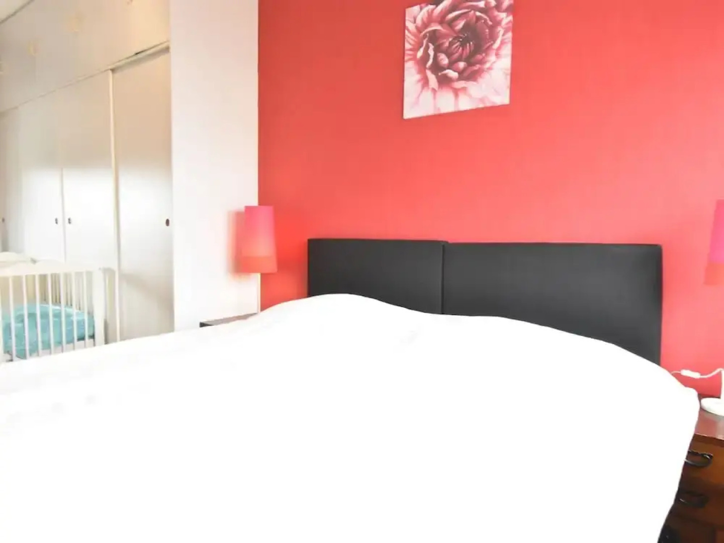 Secluded Holiday Home in Oostende with Garden