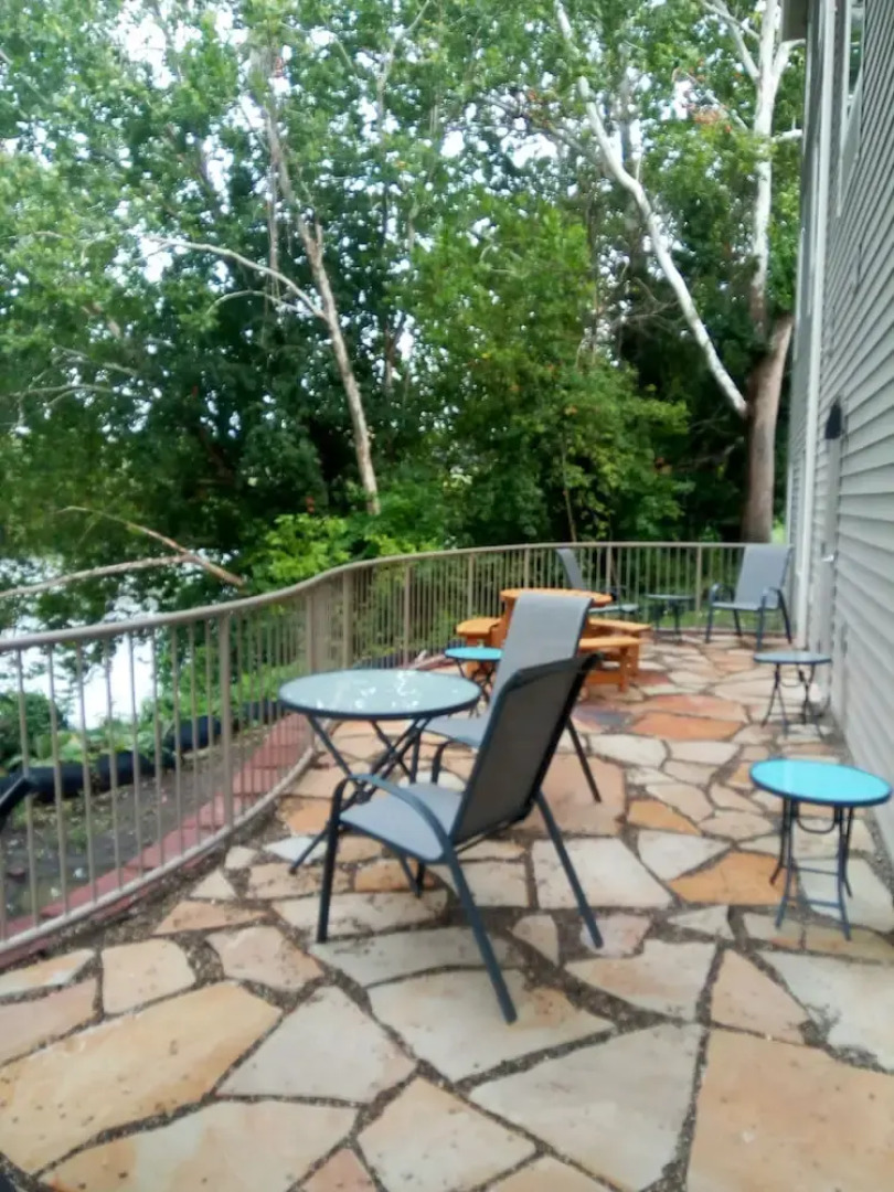 Cobblestone Hotel & Suites Connellsville