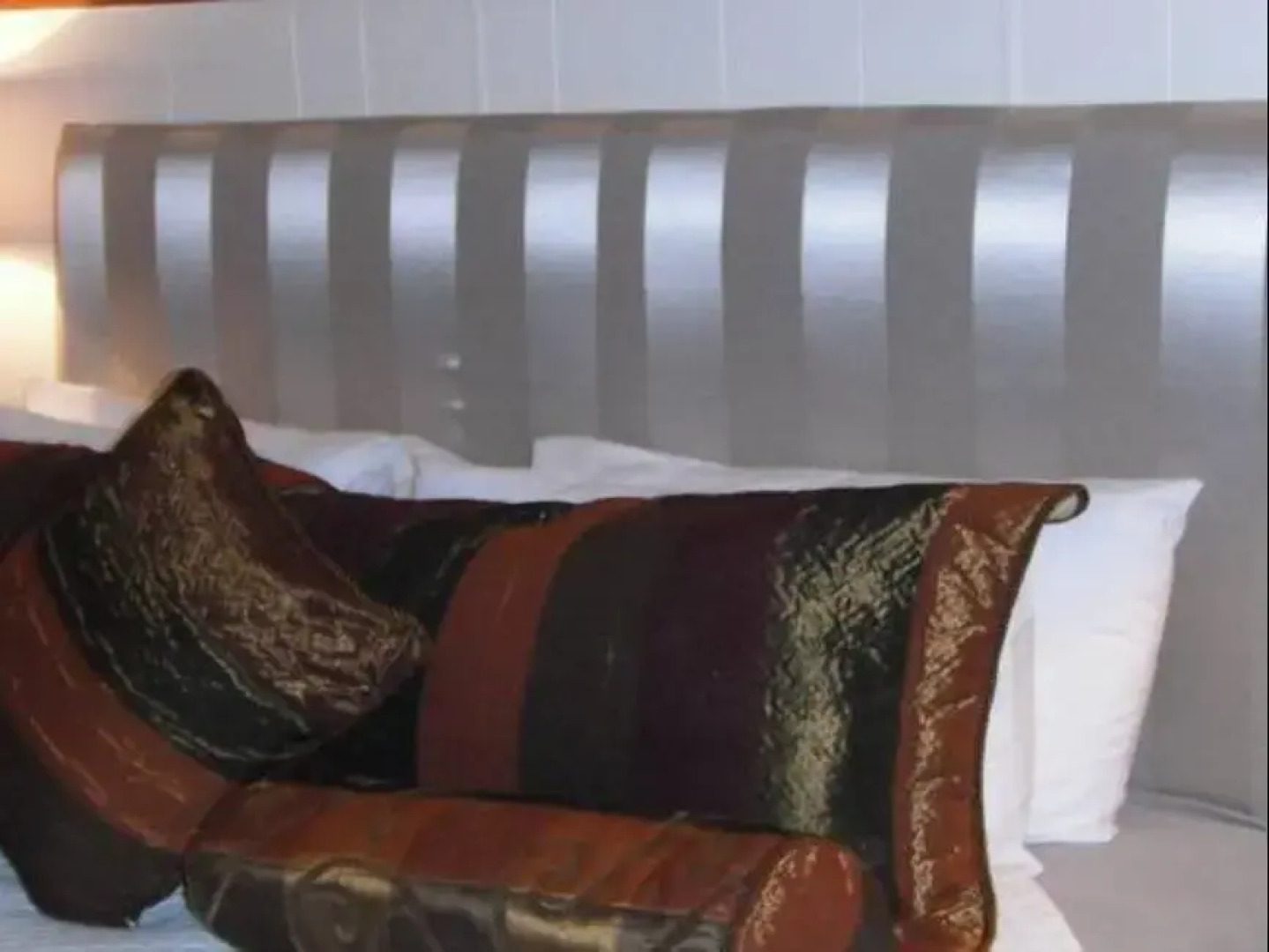 Coromandel Apartments Ltd