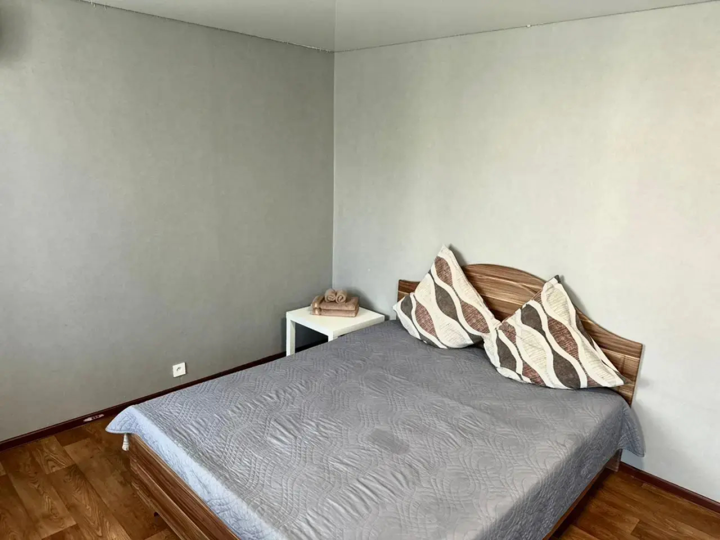 ApartLand (АпартЛэнд) на проспекте Интернациональный 2/2