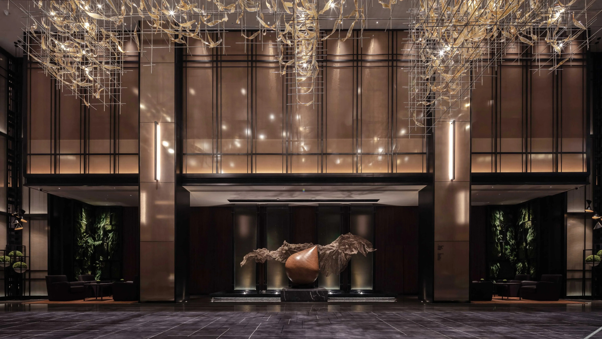 Wellton Royal Garden Hotel