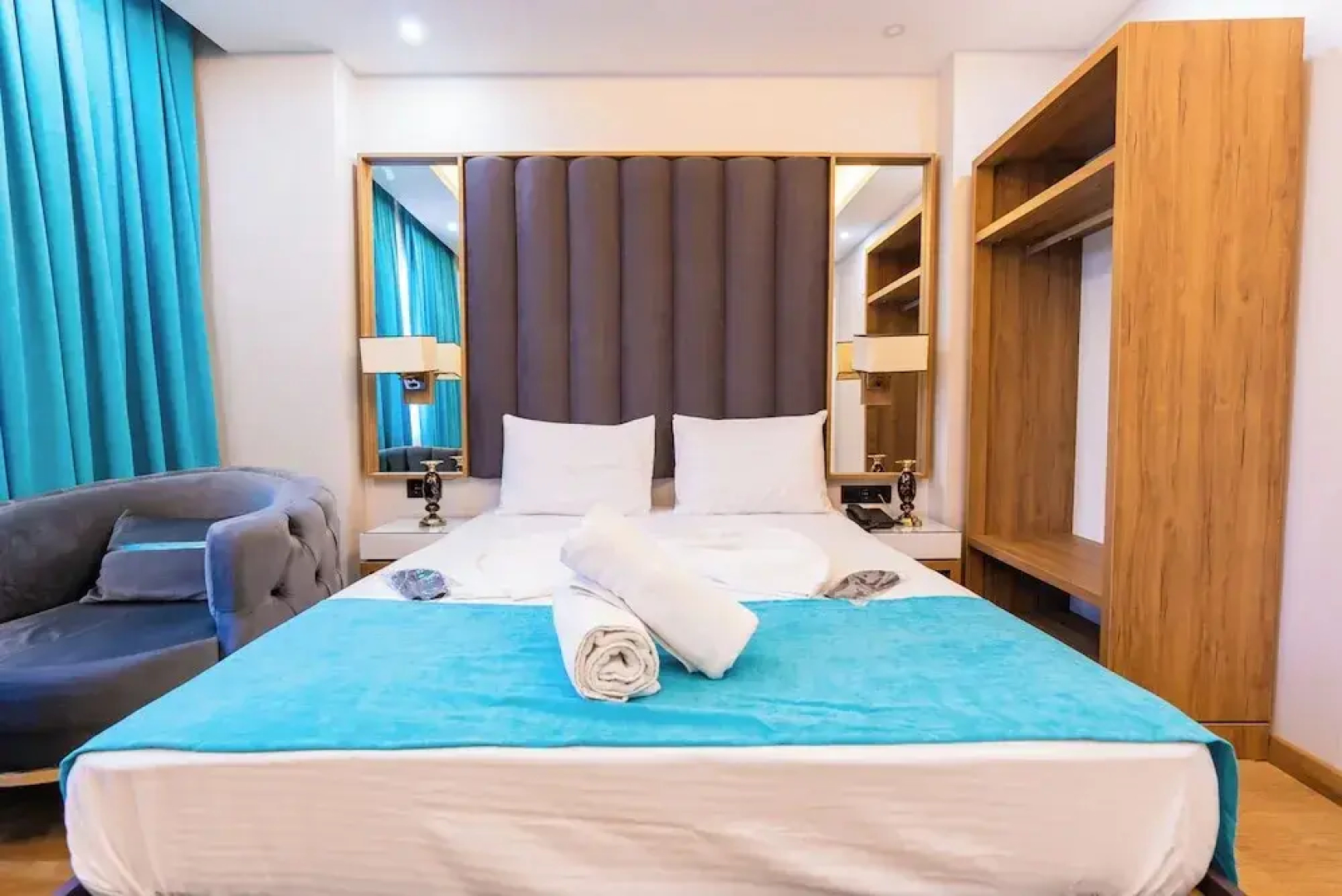 Black Palace Hotel