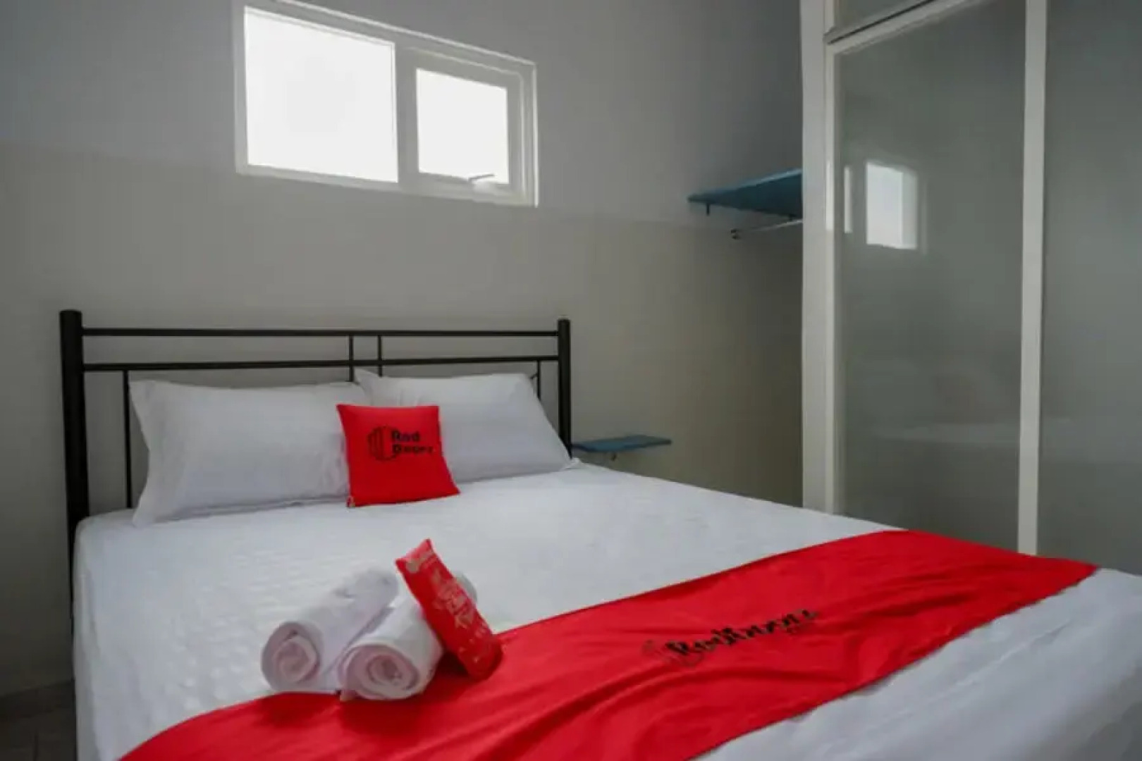 RedDoorz near Tamansari Shopping Center Salatiga