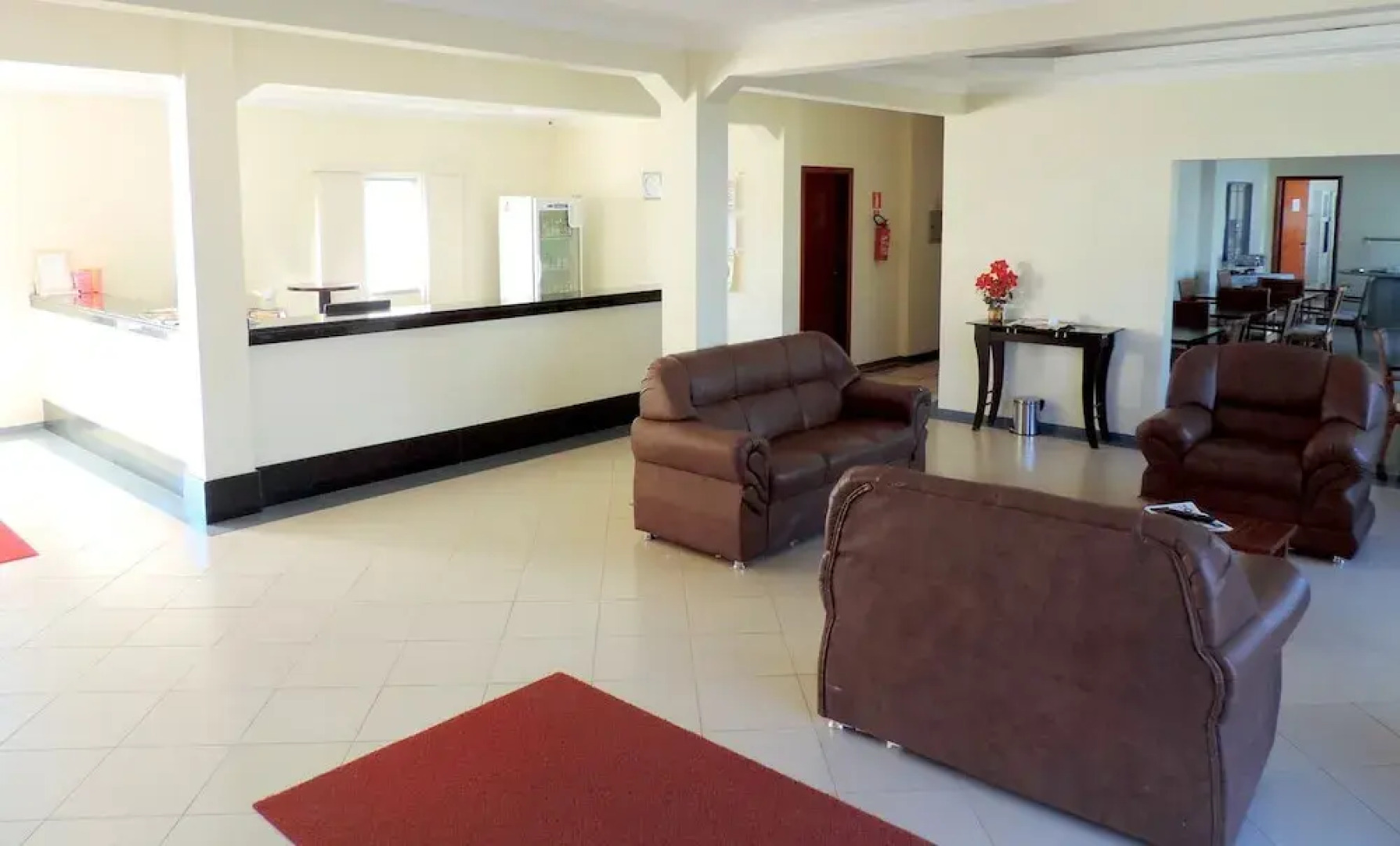 Hotel Pequeno Mundo II