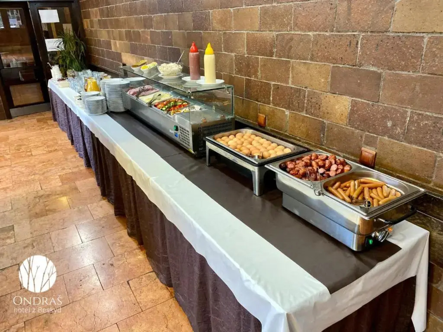 Hotel Ondráš z Beskyd