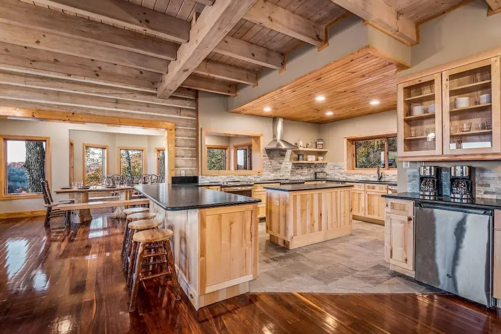 Tanglewood Mountain Lodge 8 Bedroom Residence by RedAwning