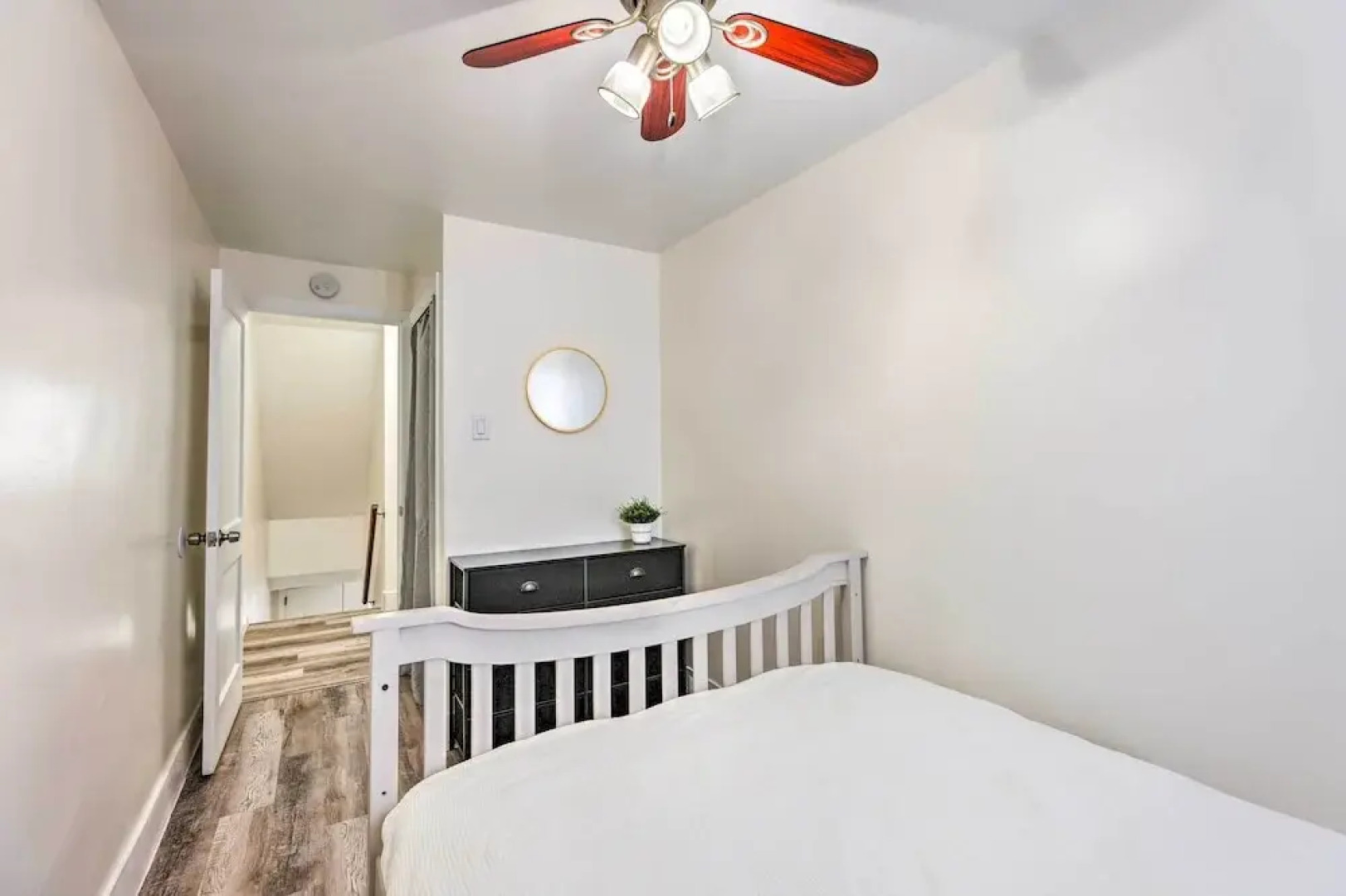 The Gallery, an Allentown Retreat w/ Views!