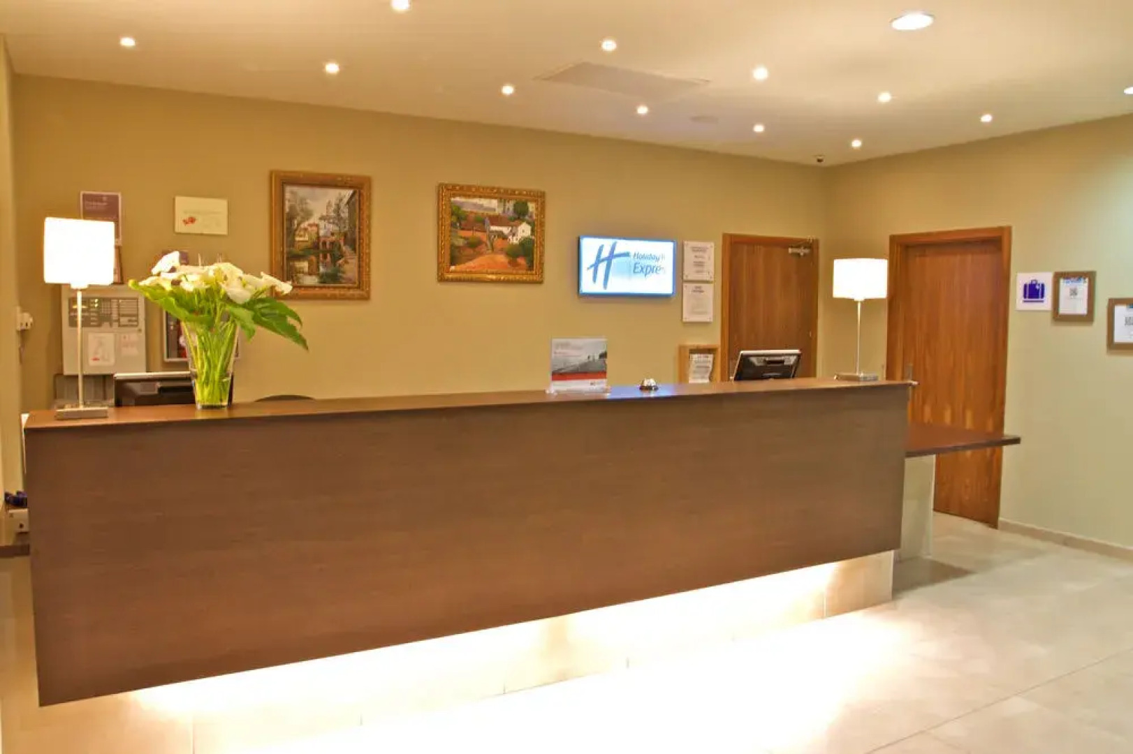 Holiday Inn Express Campo De Gibraltar - Barrios by IHG