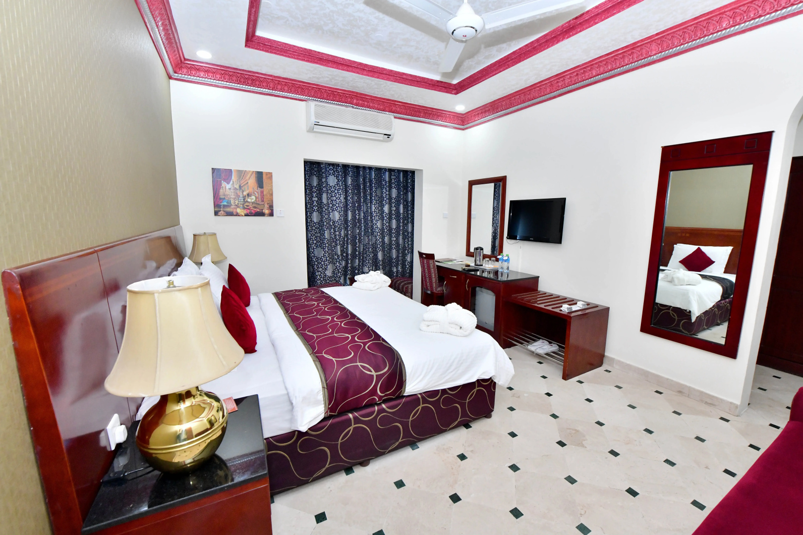 Al Bahjah Hotel