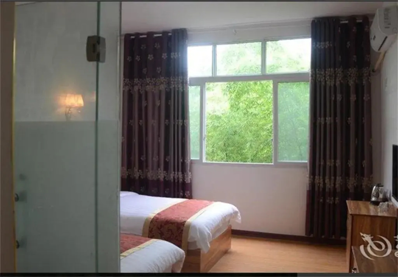 Mountain Bowang Natural Holiday Hotel