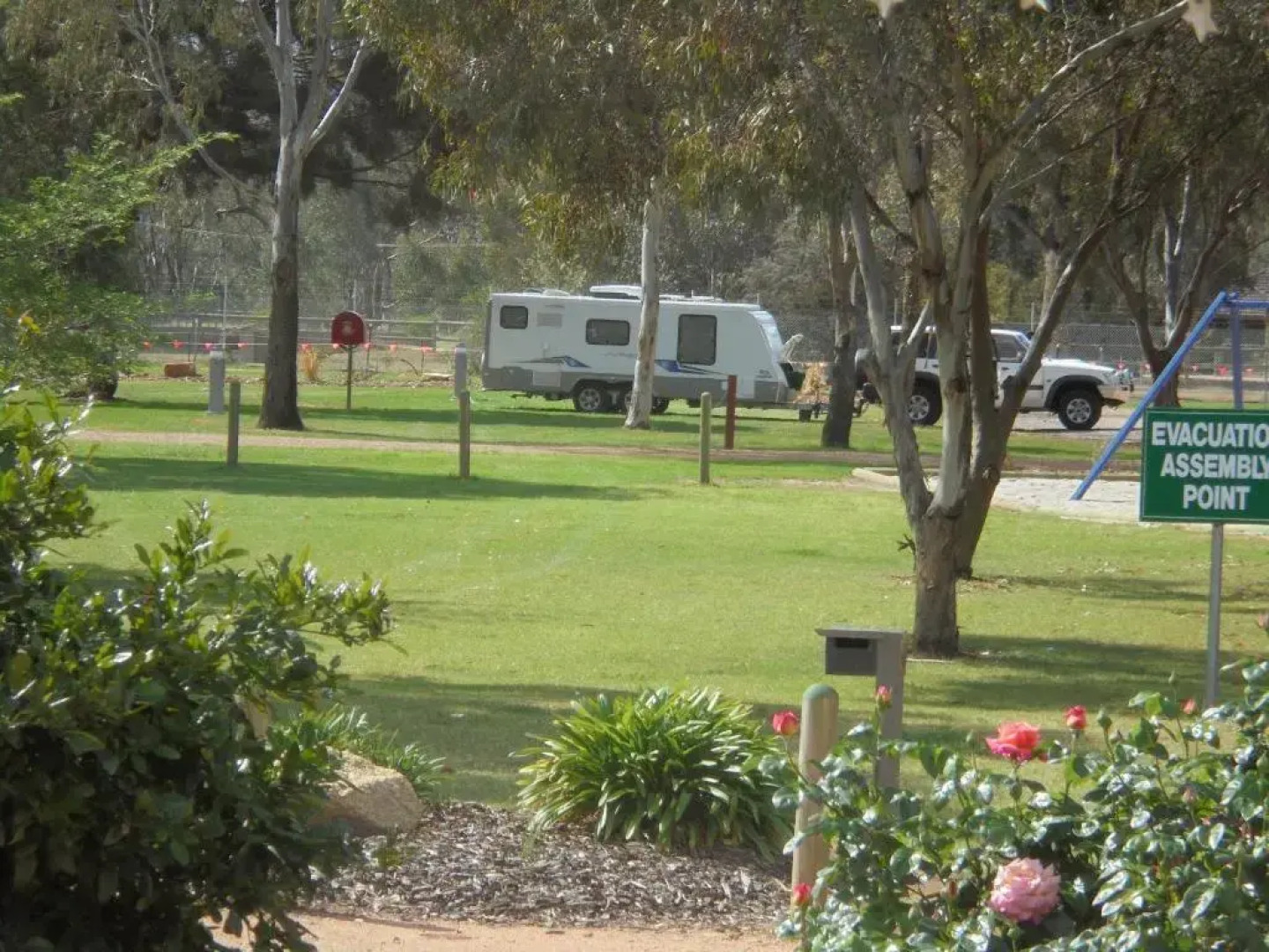 Yarrawonga Riverlands Tourist Park