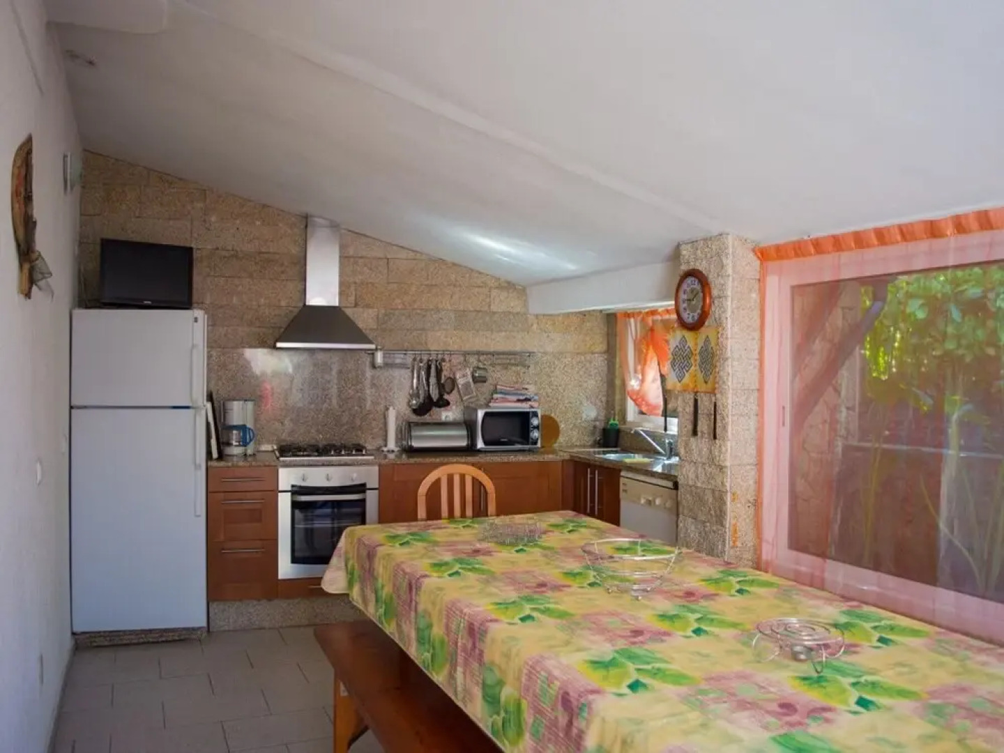 Pet Friendly and Gametable - Mystay