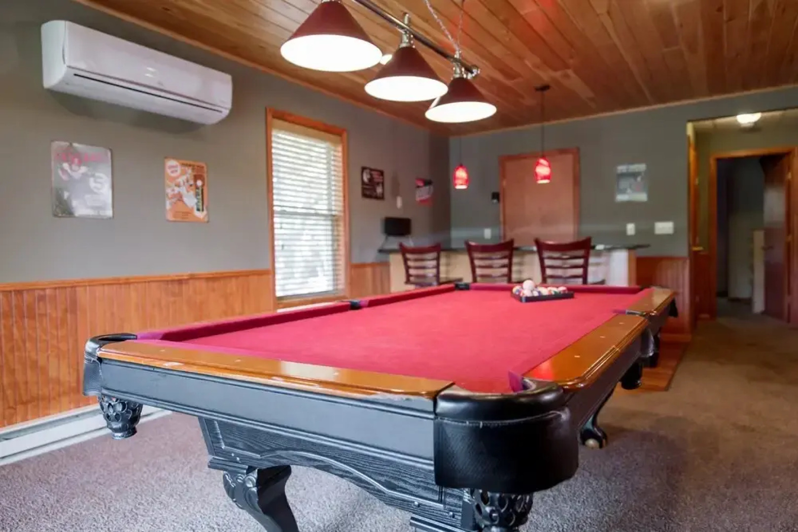 Boulder Field Lodge ~ HOT TUB ~ Free Linens