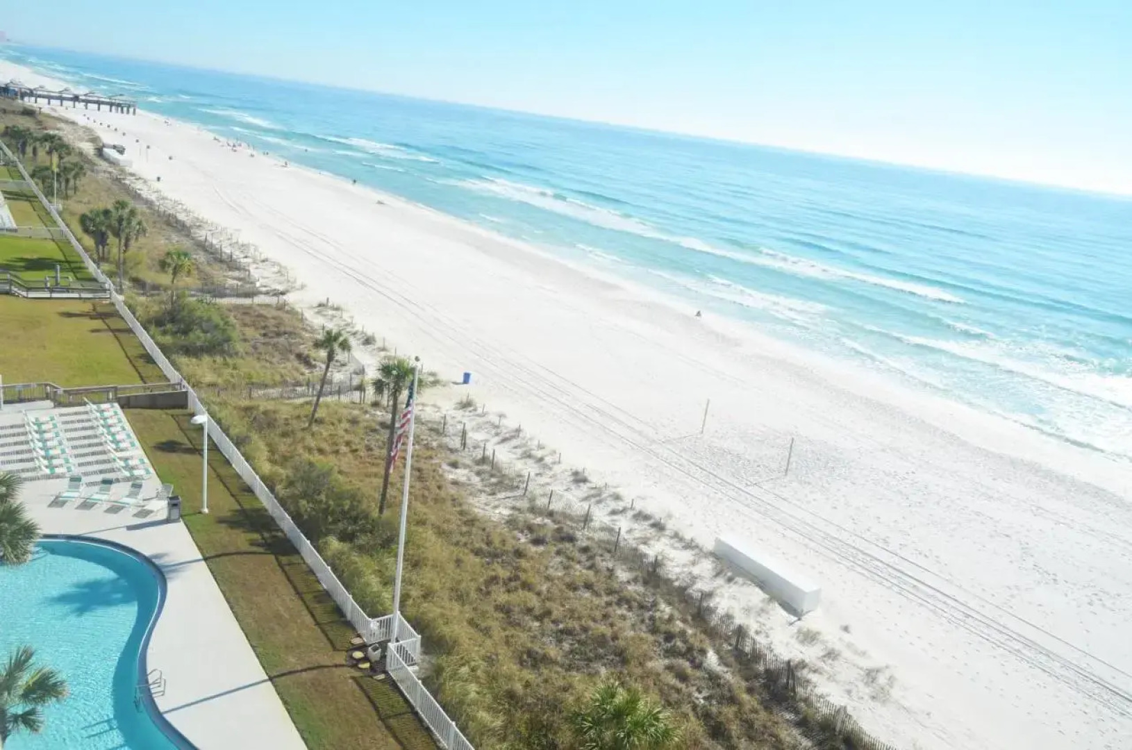 Long Beach T4-1004 'Emerald Retreat'