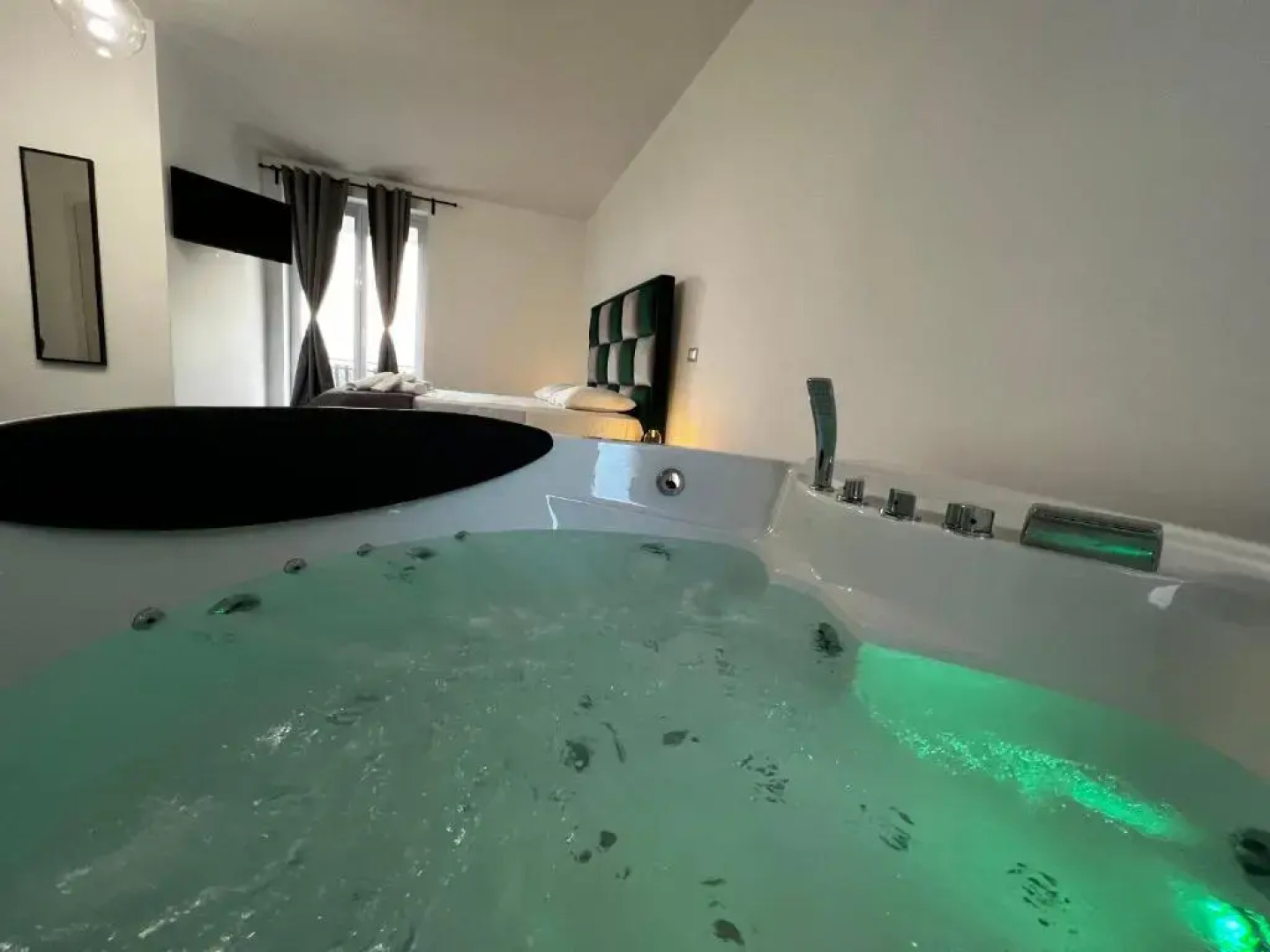 Habitat Luxury Suites