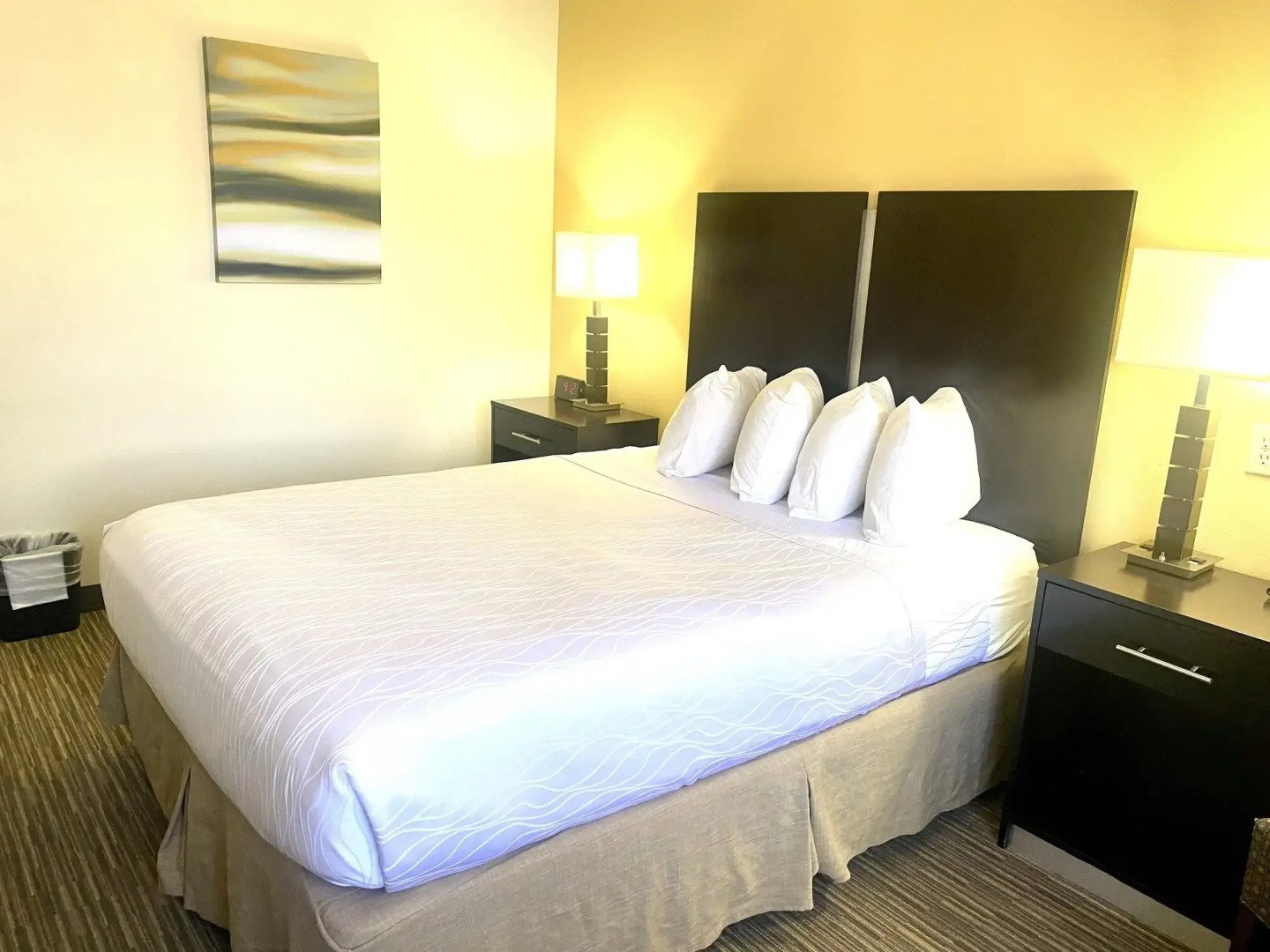 Best Western Plus The Four Corners Inn