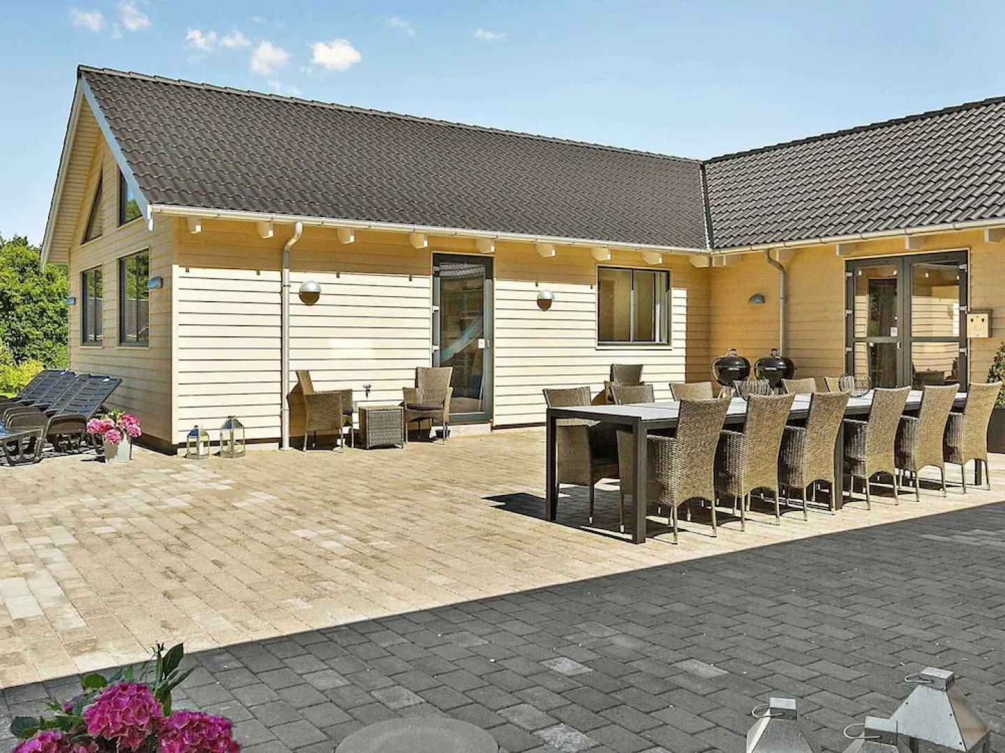 Spacious Holiday Home in Glesborg near Ocean