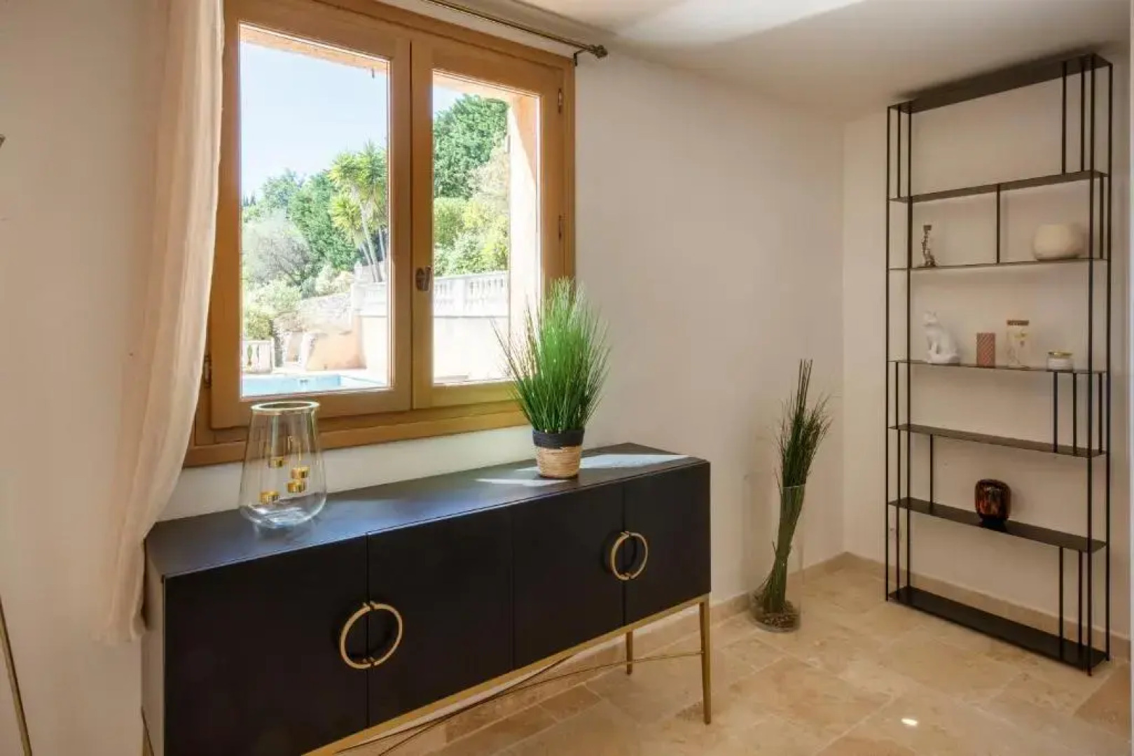 06T - Spacious villa with sea view- pool - jacuzzi-sauna