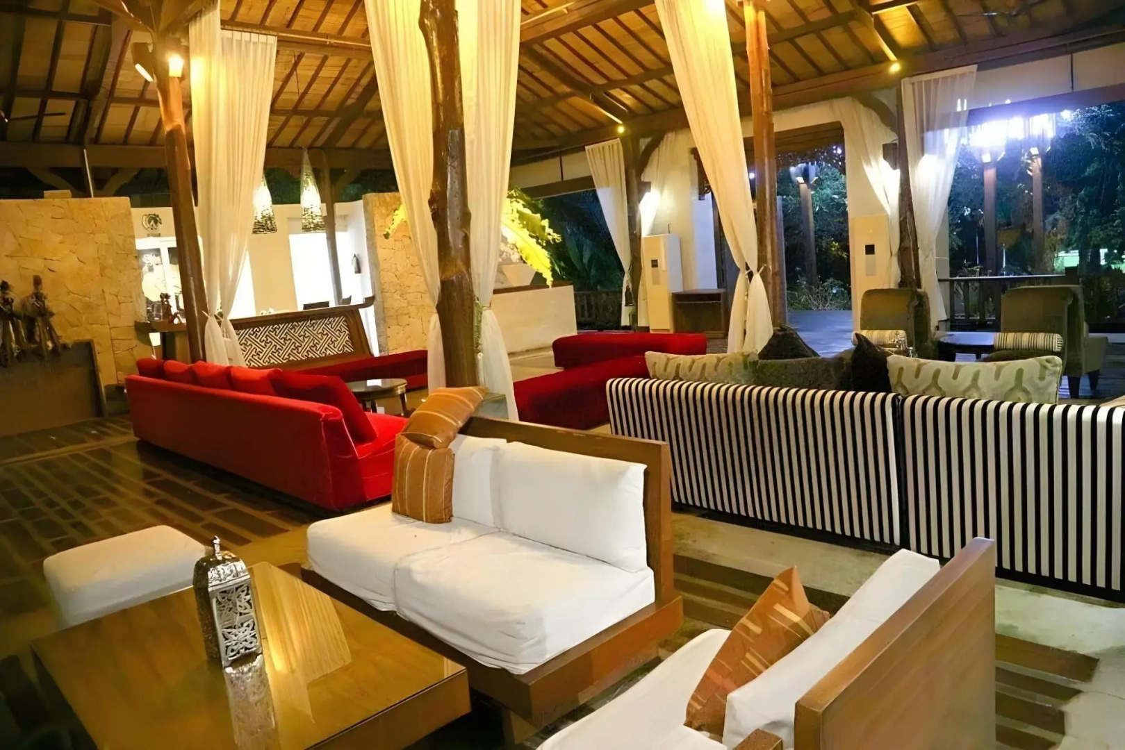 Grand Mega Resort & Spa