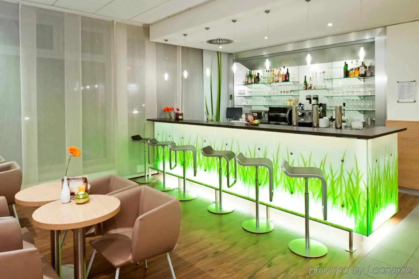 Me and All Hotel Berlin East Side, by Hyatt - NEW OPENING