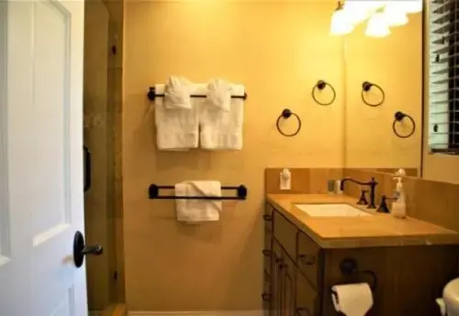 Bright & Beautiful Snowflower Suite - Listing #380