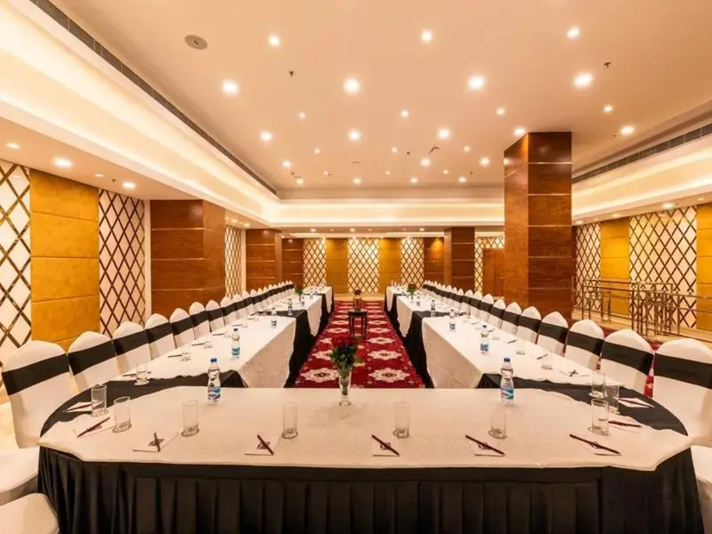 Divine Clarks Inn Suites