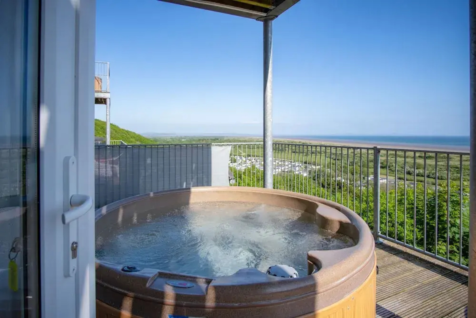 Sunbeam - 2 Bedroom Apartment - Pendine