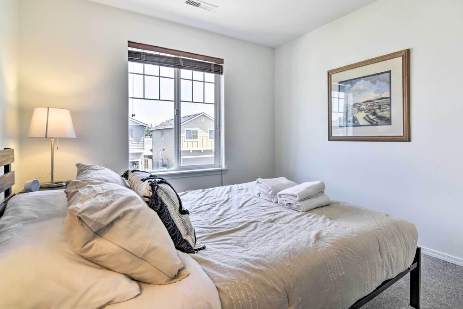 Lovely Vancouver Home < 18 Mi to Portland!