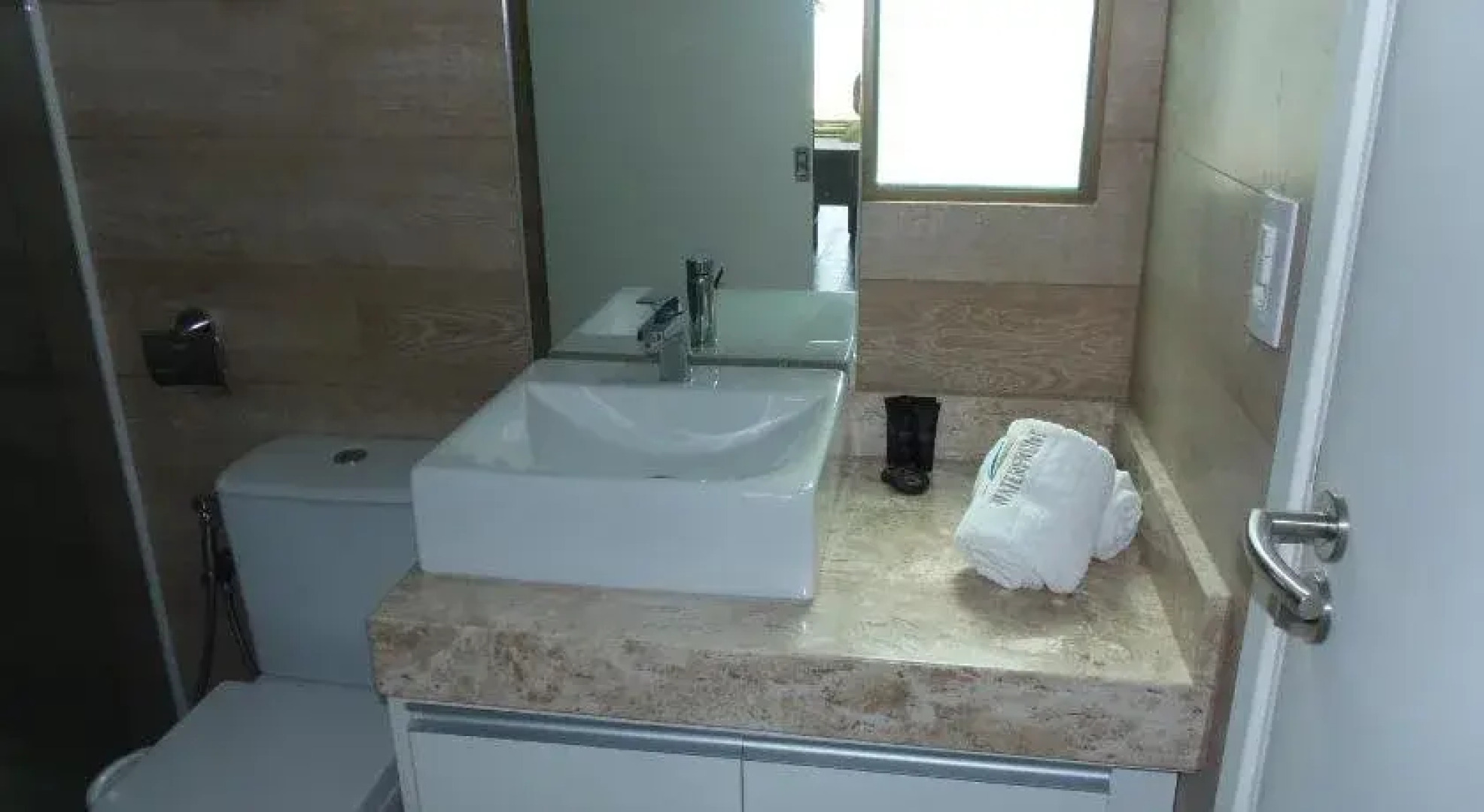 Waterfront Apart Hotel