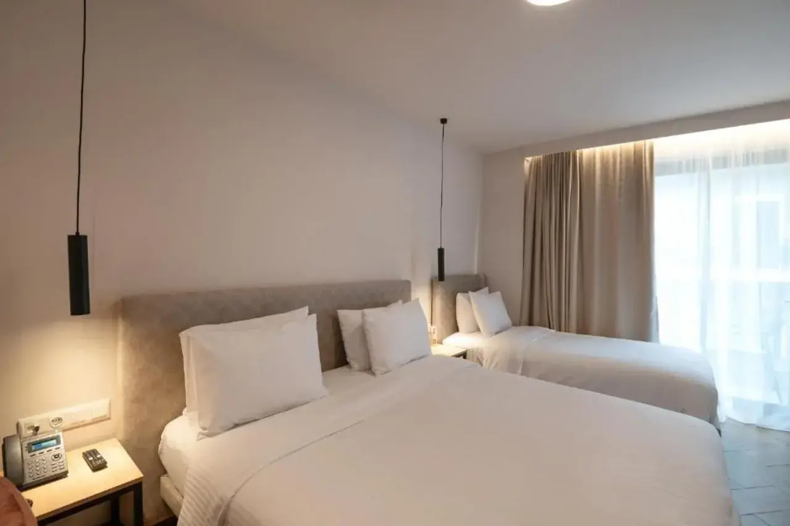 IRA Hotel